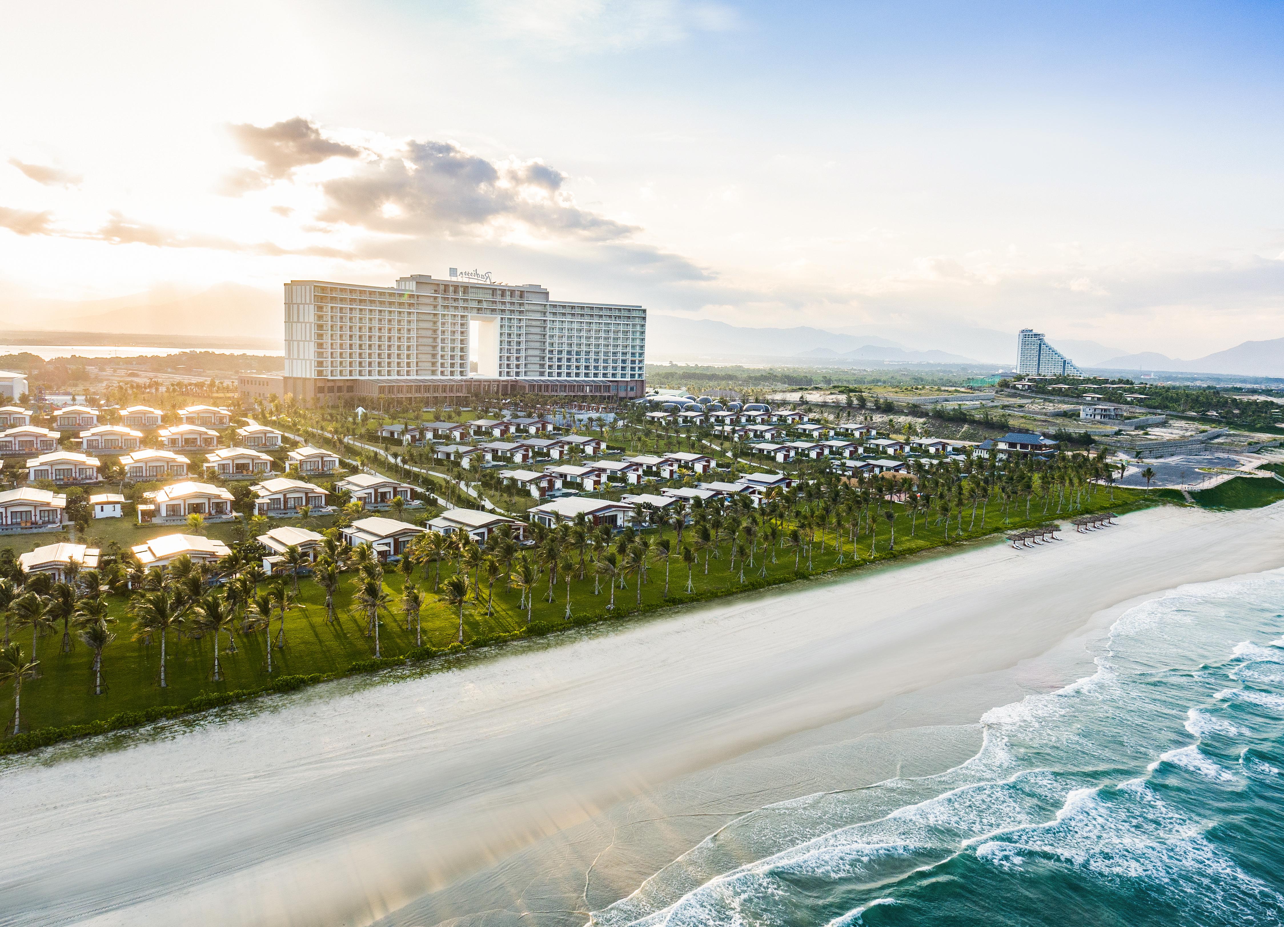 Radisson Blu Resort Cam Ranh Nha Trang Esterno foto