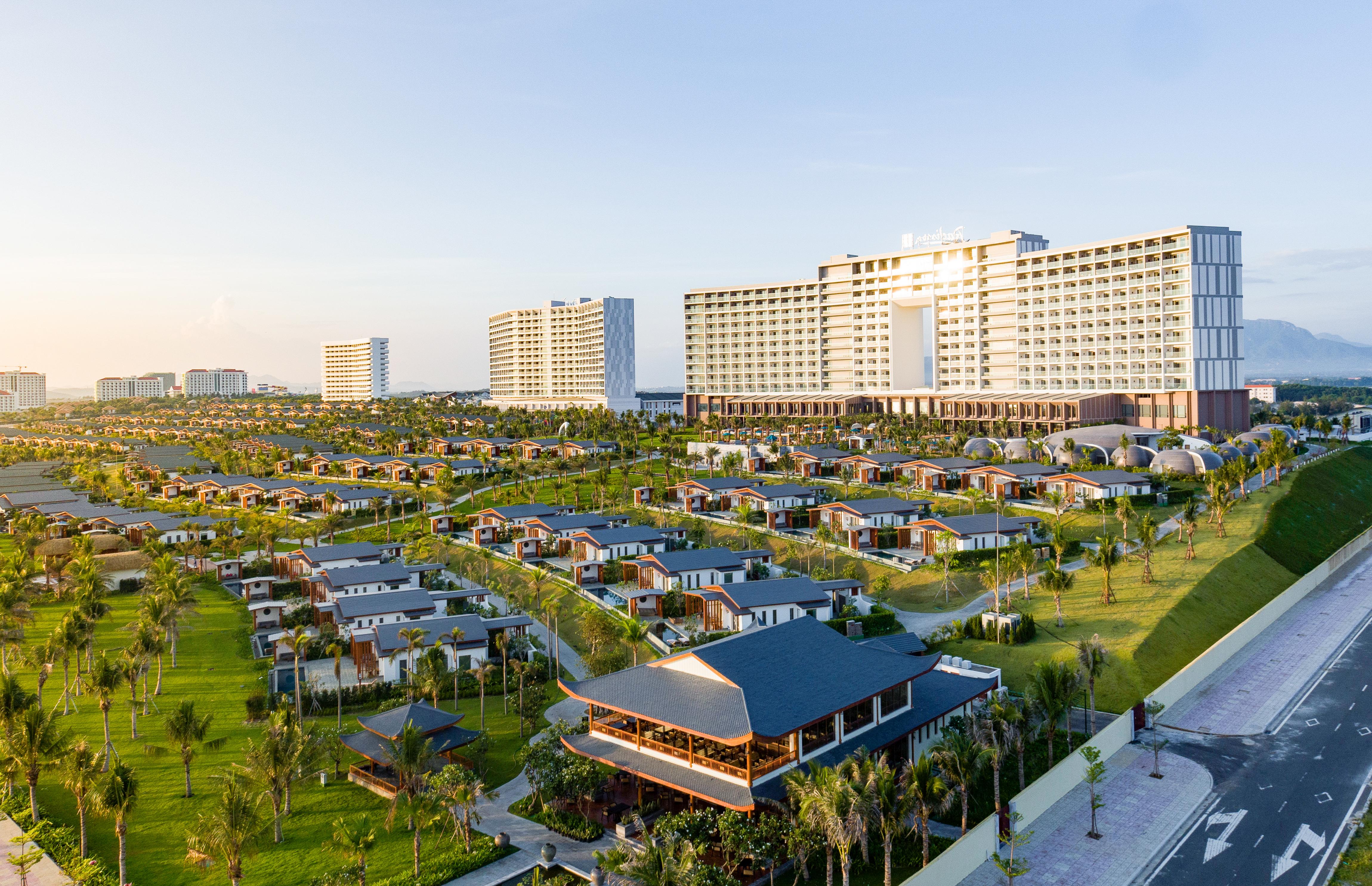 Radisson Blu Resort Cam Ranh Nha Trang Esterno foto