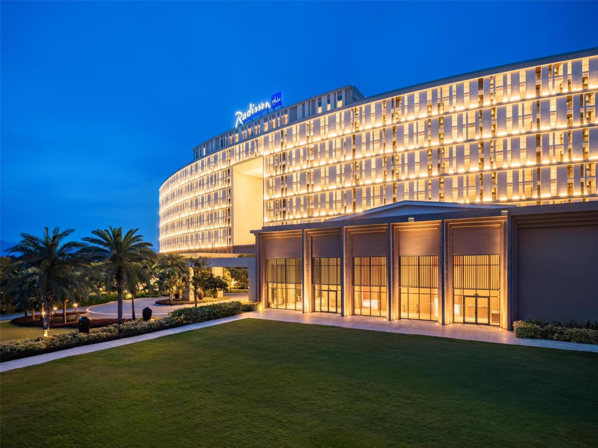 Radisson Blu Resort Cam Ranh Nha Trang Esterno foto