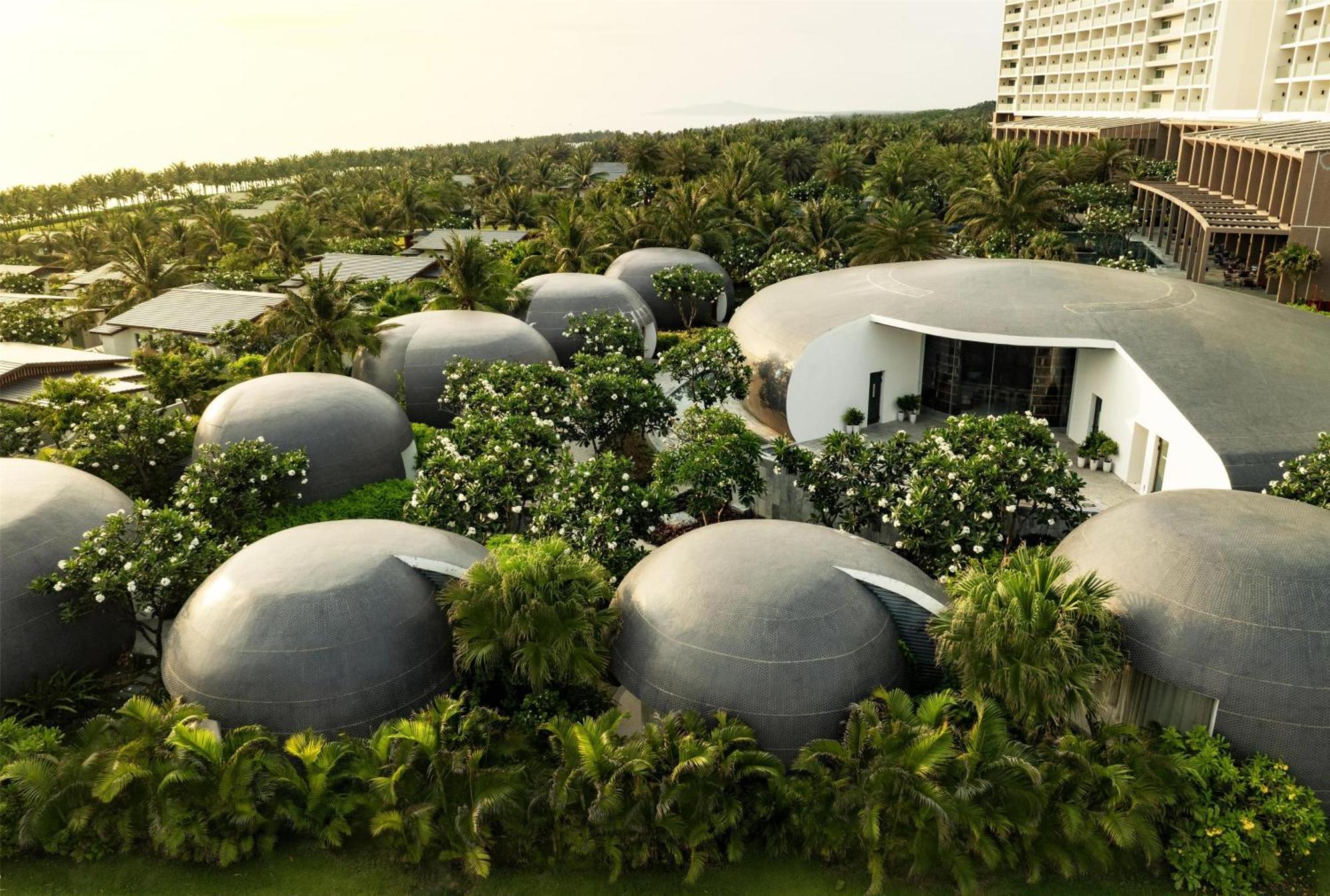 Radisson Blu Resort Cam Ranh Nha Trang Esterno foto
