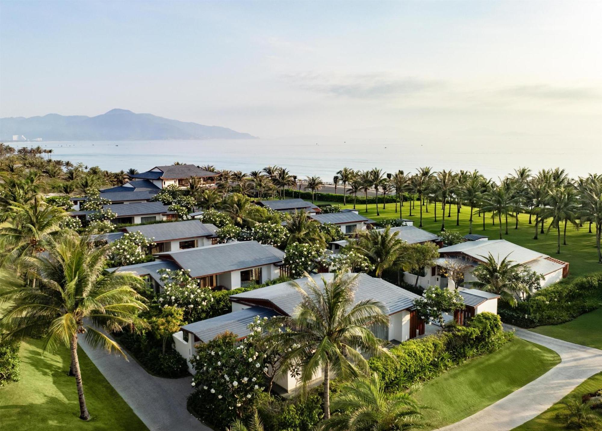 Radisson Blu Resort Cam Ranh Nha Trang Esterno foto