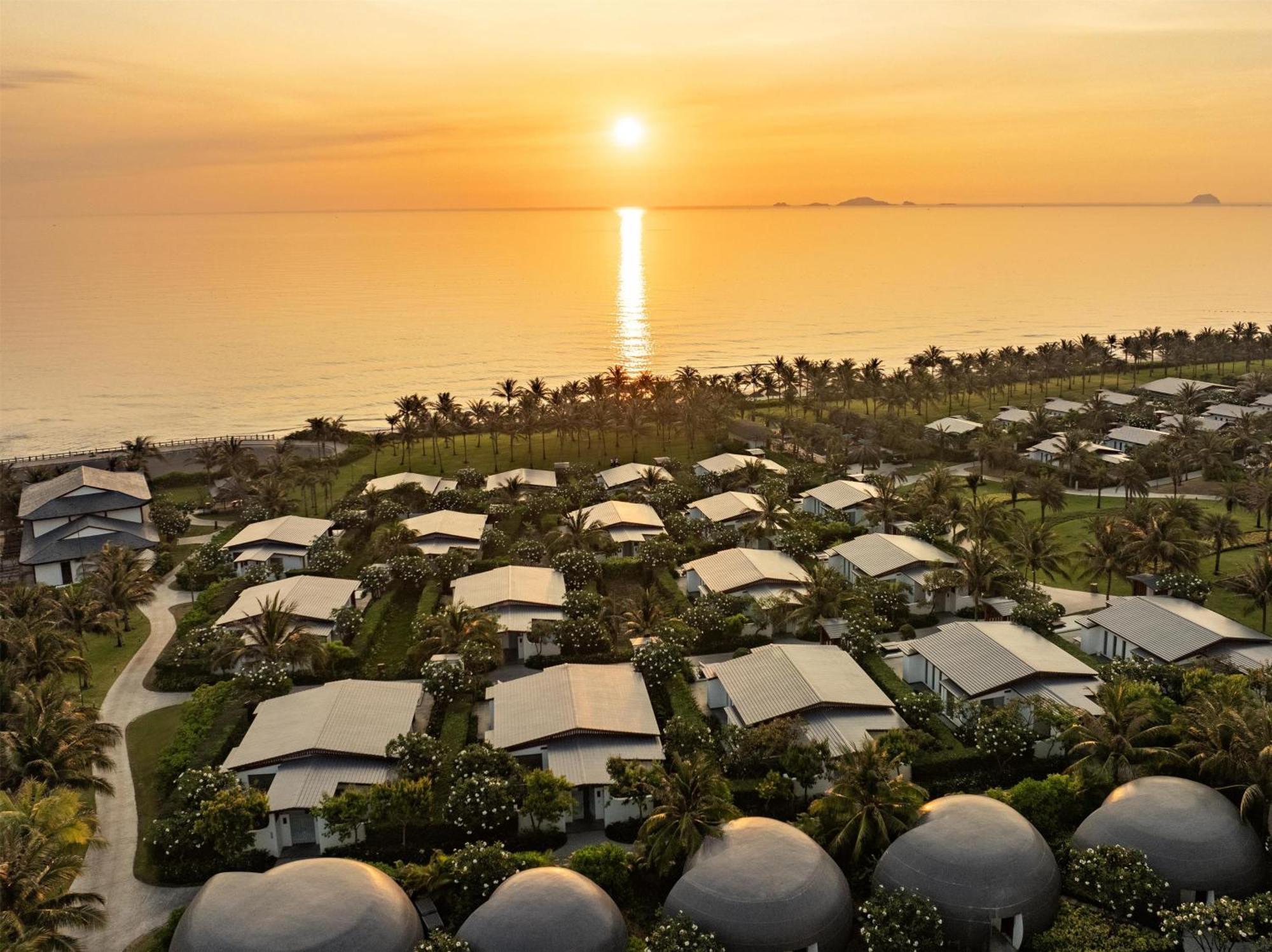 Radisson Blu Resort Cam Ranh Nha Trang Esterno foto